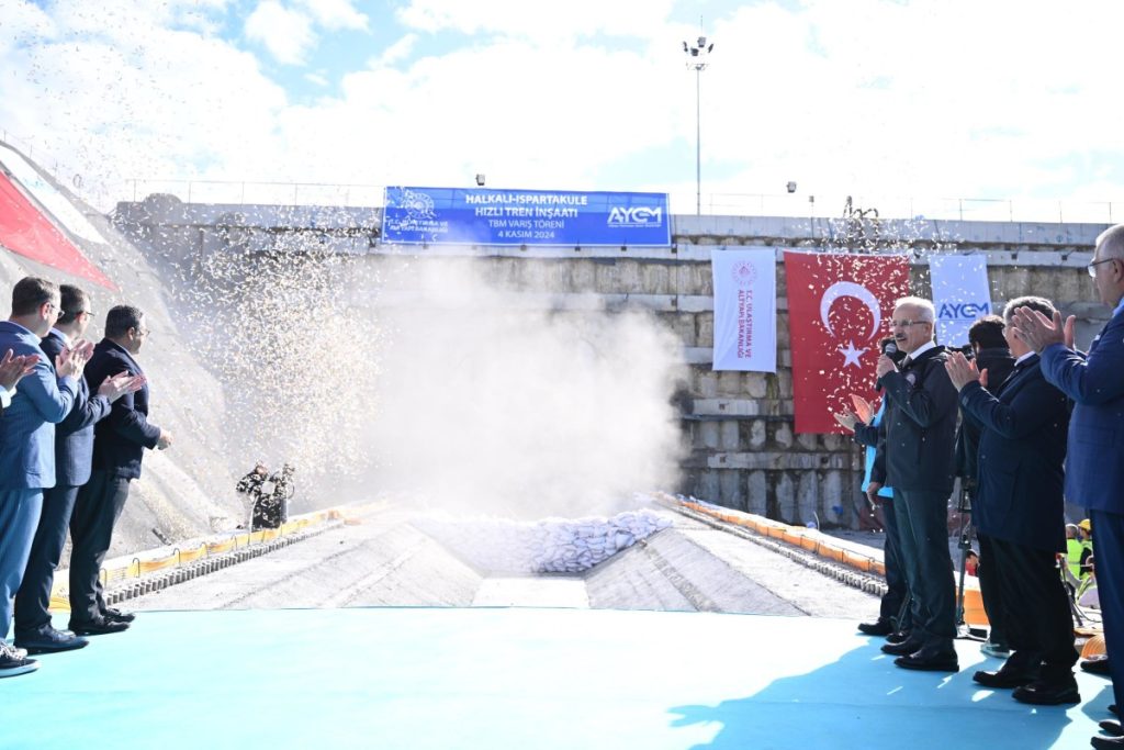 Light at the end of the tunnel for the Türkiye HS line to the EU border.