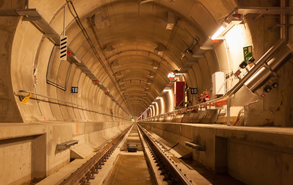 Van den Berg-Aidens Agidens Infra Automation nam eerder ook de Liefkenshoekspoortunnel onder handen