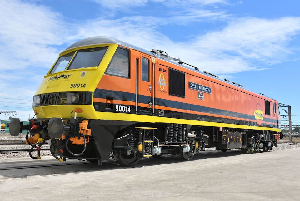 Een elektronische locomotief van Freightliner