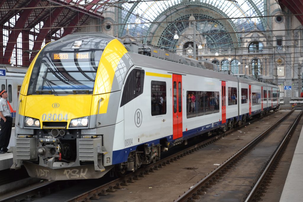 NMBS-trein op Antwerpen Centraal