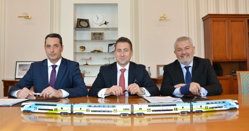 Left to right: Georgi Gvozdeykov, Minister of Transport and Communications of the Republic of Bulgaria; Philipp Brunner, Member of the Executive Board of Stadler, Vice President of Division Central Europe; Željko Davidović, Sales Manager Central and Eastern Europe at Stadler.