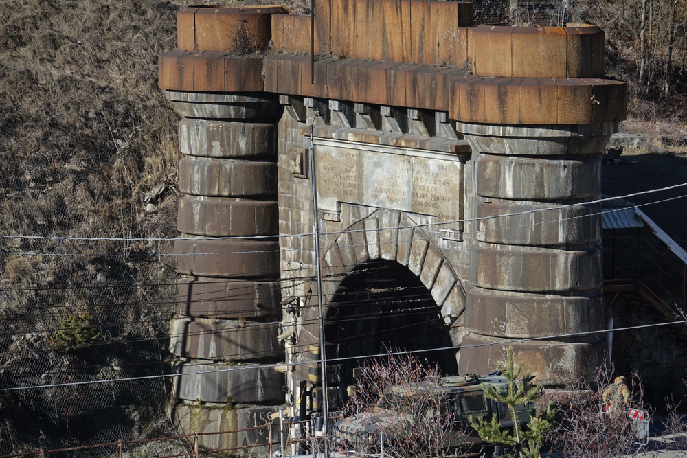 It's looking good for the reopening of the Fréjus railway.