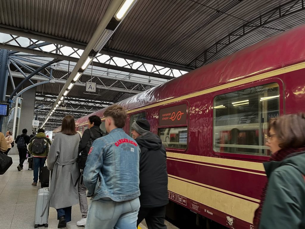 European Sleeper first train Brussels Venice